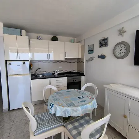 Americas First Line & Ocean View Apartment